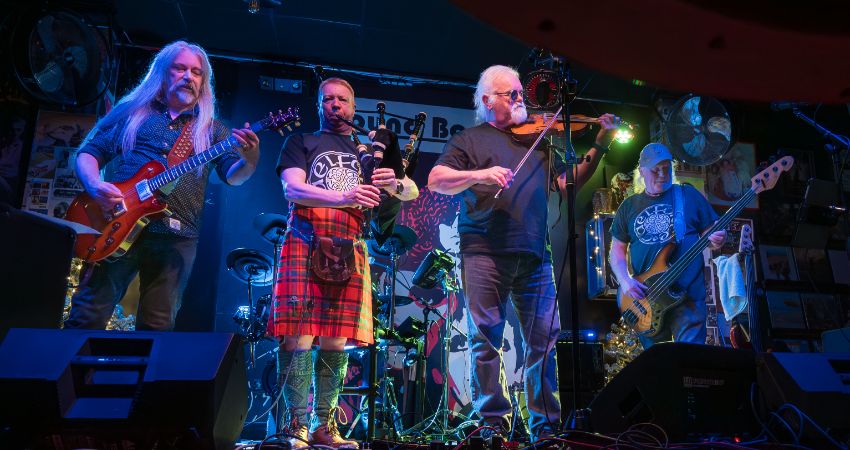 Gaelforce, playing Sound Bar in Skipton